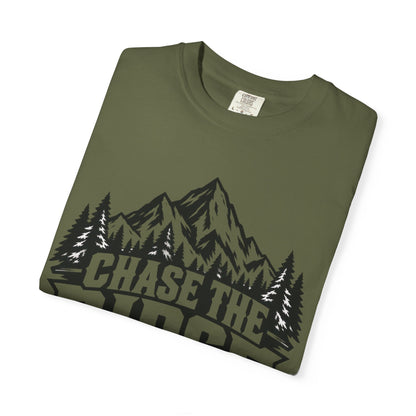 Chase the ridge BW | Vintage Mountain Hiking Tee