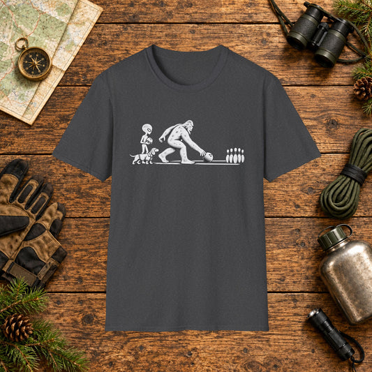 Dachshund Bowling Hiking Crew T‑Shirt — Minimal Line Art Backpacker Family