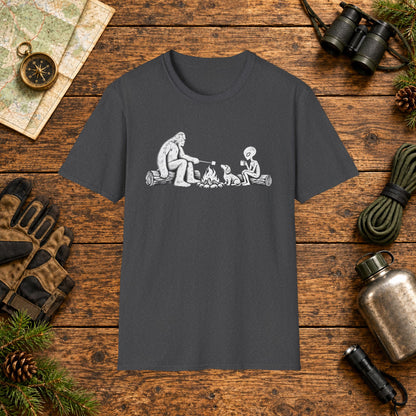 Dachshund Campfire Hiking Crew T‑Shirt — Minimal Line Art Backpacker Family