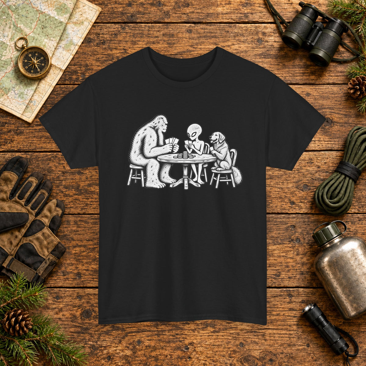 Golden Retriever, Bigfoot & Alien Poker Night T-Shirt